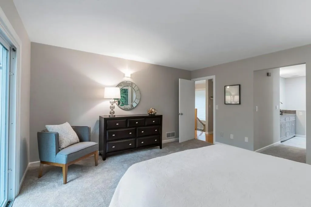 195 N Mill Court, Sandy Springs, Georgia 30328, 4 Bedrooms Bedrooms, ,3 BathroomsBathrooms,Residential,Sold,195 N Mill Court,6744800