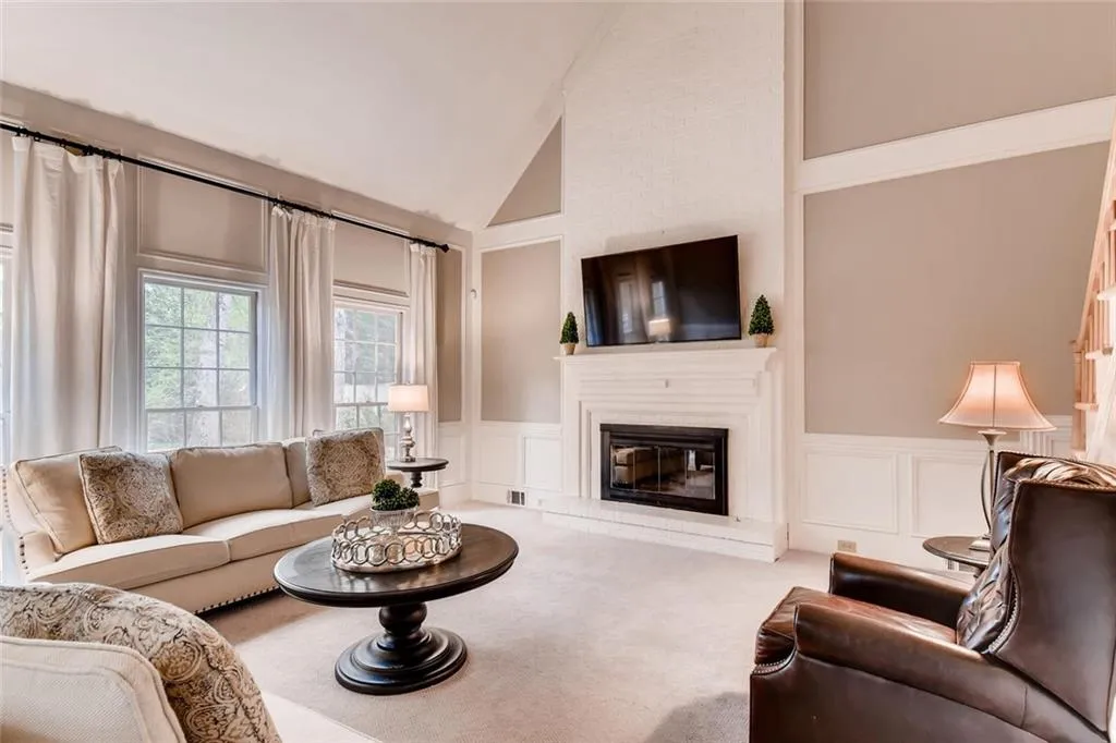 2860 Harwick Drive, Sandy Springs, Georgia 30350, 5 Bedrooms Bedrooms, ,3 BathroomsBathrooms,Residential,Sold,2860 Harwick Drive,6542219