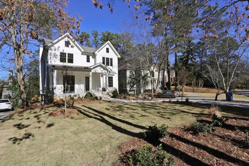 870 Wildwood Road Ne, Atlanta, Georgia 30324, 5 Bedrooms Bedrooms, ,4 BathroomsBathrooms,Residential,Sold,870 Wildwood Road Ne,5711550