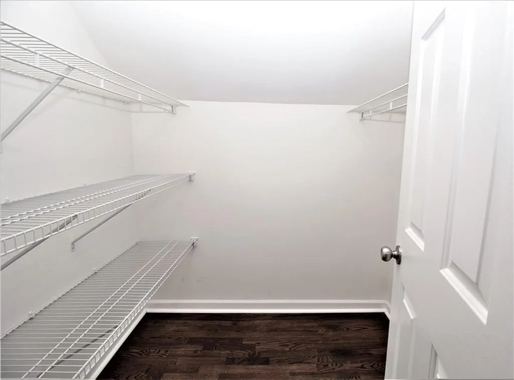 430 Lost Forest Court, Sandy Springs, Georgia 30328, 6 Bedrooms Bedrooms, ,3 BathroomsBathrooms,Residential,Sold,430 Lost Forest Court,6694430