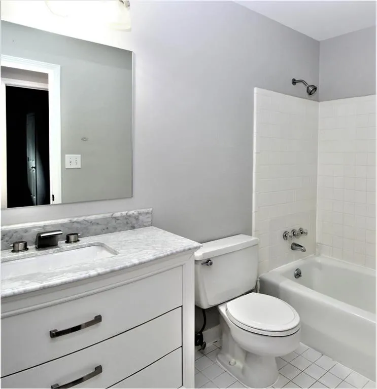 430 Lost Forest Court, Sandy Springs, Georgia 30328, 6 Bedrooms Bedrooms, ,3 BathroomsBathrooms,Residential,Sold,430 Lost Forest Court,6694430