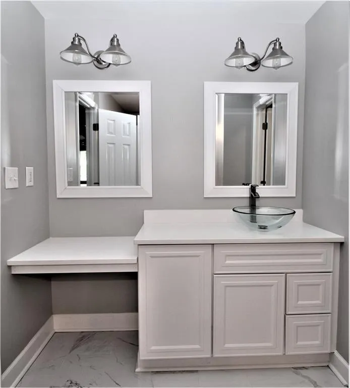 430 Lost Forest Court, Sandy Springs, Georgia 30328, 6 Bedrooms Bedrooms, ,3 BathroomsBathrooms,Residential,Sold,430 Lost Forest Court,6694430