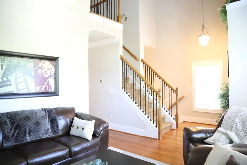 6462 Chariot Street Unit 16, Atlanta, Georgia 30328, 2 Bedrooms Bedrooms, ,2 BathroomsBathrooms,Residential,Sold,6462 Chariot Street Unit 16,6041302