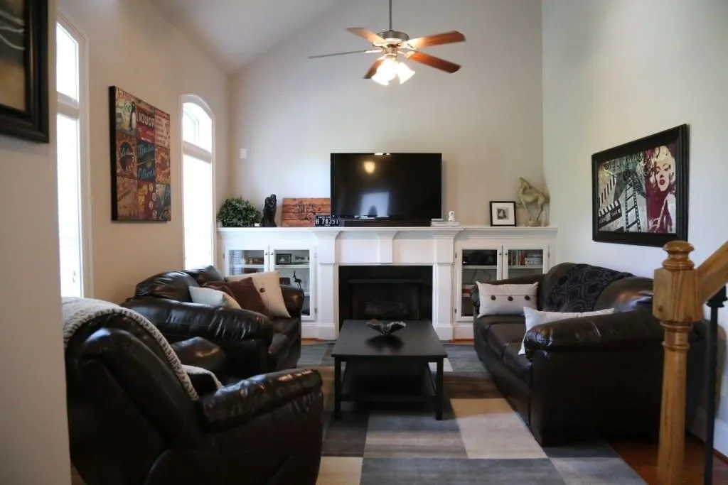 6462 Chariot Street Unit 16, Atlanta, Georgia 30328, 2 Bedrooms Bedrooms, ,2 BathroomsBathrooms,Residential,Sold,6462 Chariot Street Unit 16,6041302