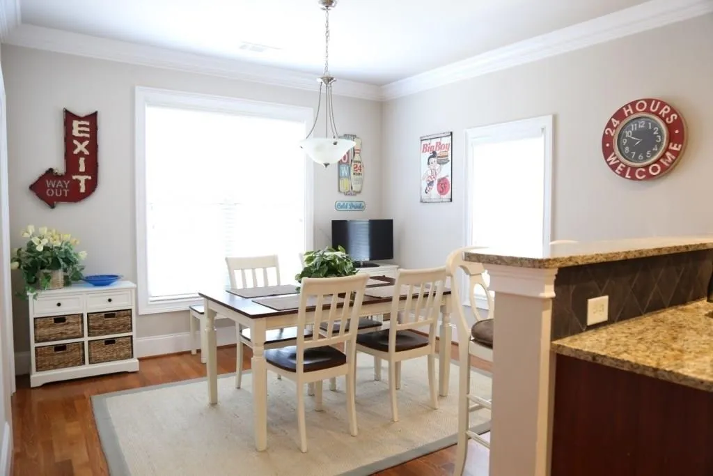 6462 Chariot Street Unit 16, Atlanta, Georgia 30328, 2 Bedrooms Bedrooms, ,2 BathroomsBathrooms,Residential,Sold,6462 Chariot Street Unit 16,6041302