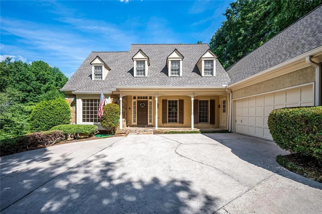 175 Treadwick Drive, Sandy Springs, Georgia 30350, 4 Bedrooms Bedrooms, ,3 BathroomsBathrooms,Residential,Sold,175 Treadwick Drive,6905859