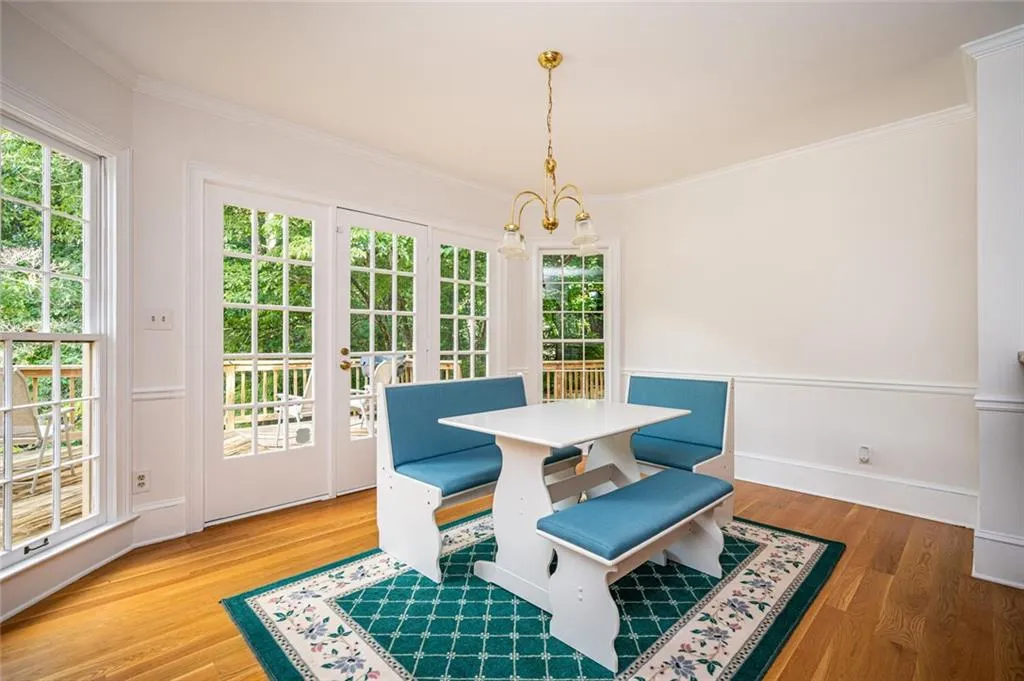 175 Treadwick Drive, Sandy Springs, Georgia 30350, 4 Bedrooms Bedrooms, ,3 BathroomsBathrooms,Residential,Sold,175 Treadwick Drive,6905859