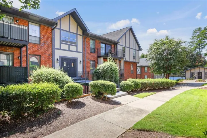 6851 Roswell Road Unit F5, Sandy Springs, Georgia 30328
