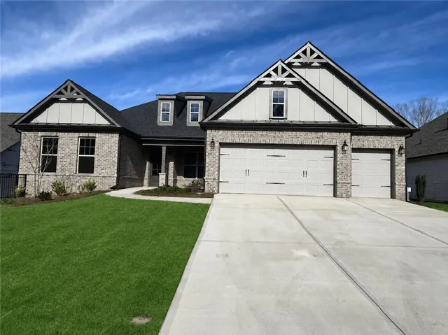 604 Highgrove Circle, Canton, Georgia 30115