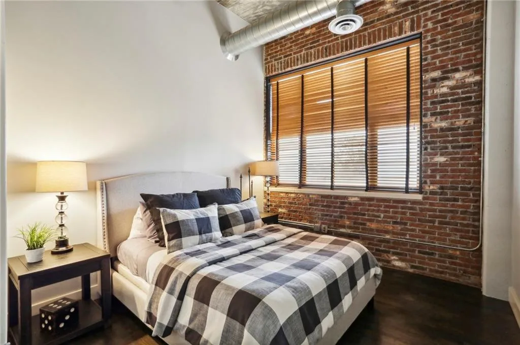 Secondary Bedroom