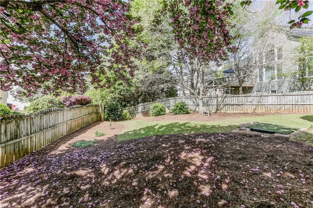 110 Smithdun Lane, Sandy Springs, Georgia 30350, 5 Bedrooms Bedrooms, ,3 BathroomsBathrooms,Residential,Sold,110 Smithdun Lane,5995587