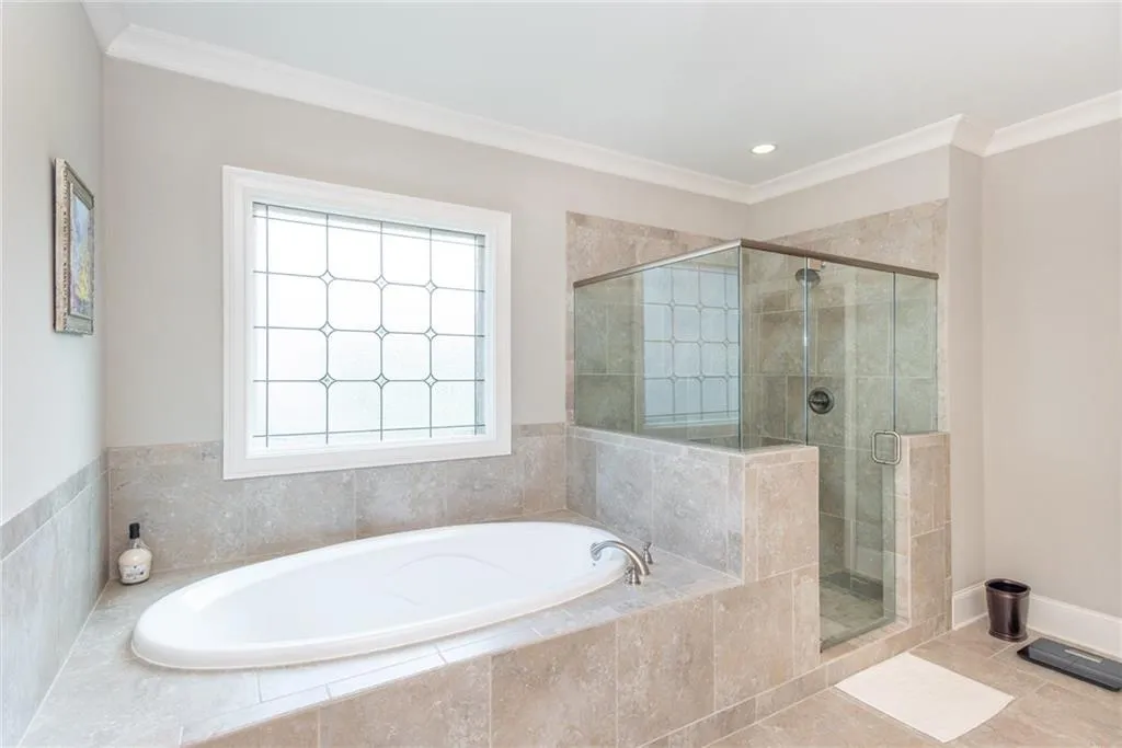 6169 Ferry Drive, Sandy Springs, Georgia 30328, 5 Bedrooms Bedrooms, ,4 BathroomsBathrooms,Residential,Sold,6169 Ferry Drive,6009018