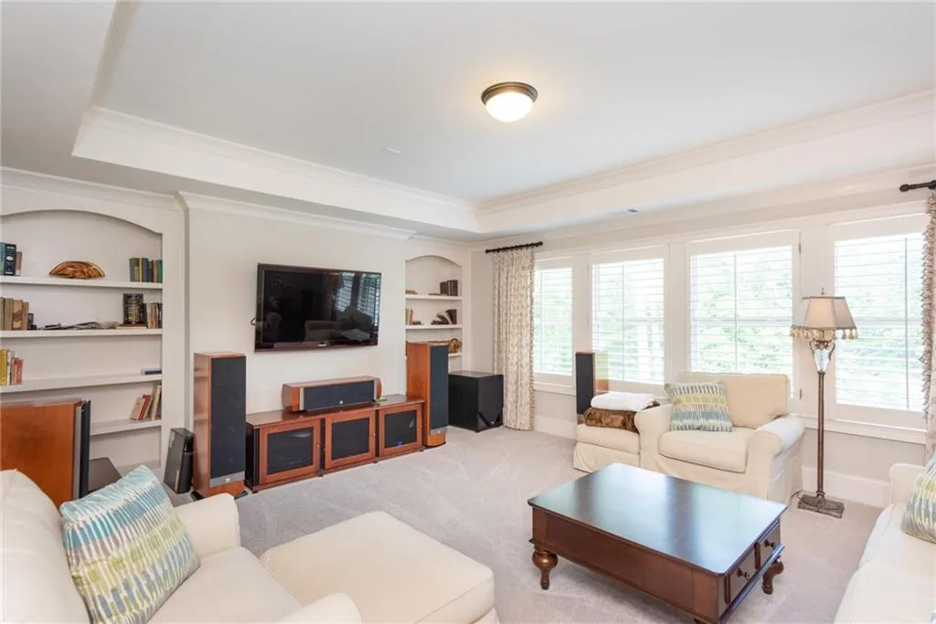 6169 Ferry Drive, Sandy Springs, Georgia 30328, 5 Bedrooms Bedrooms, ,4 BathroomsBathrooms,Residential,Sold,6169 Ferry Drive,6009018