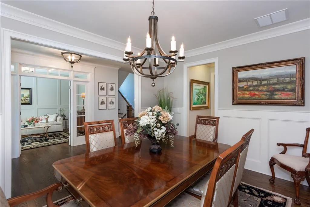6169 Ferry Drive, Sandy Springs, Georgia 30328, 5 Bedrooms Bedrooms, ,4 BathroomsBathrooms,Residential,Sold,6169 Ferry Drive,6009018