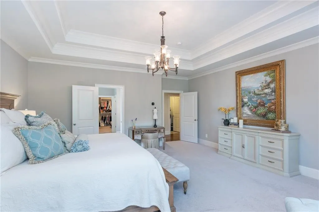 6169 Ferry Drive, Sandy Springs, Georgia 30328, 5 Bedrooms Bedrooms, ,4 BathroomsBathrooms,Residential,Sold,6169 Ferry Drive,6009018