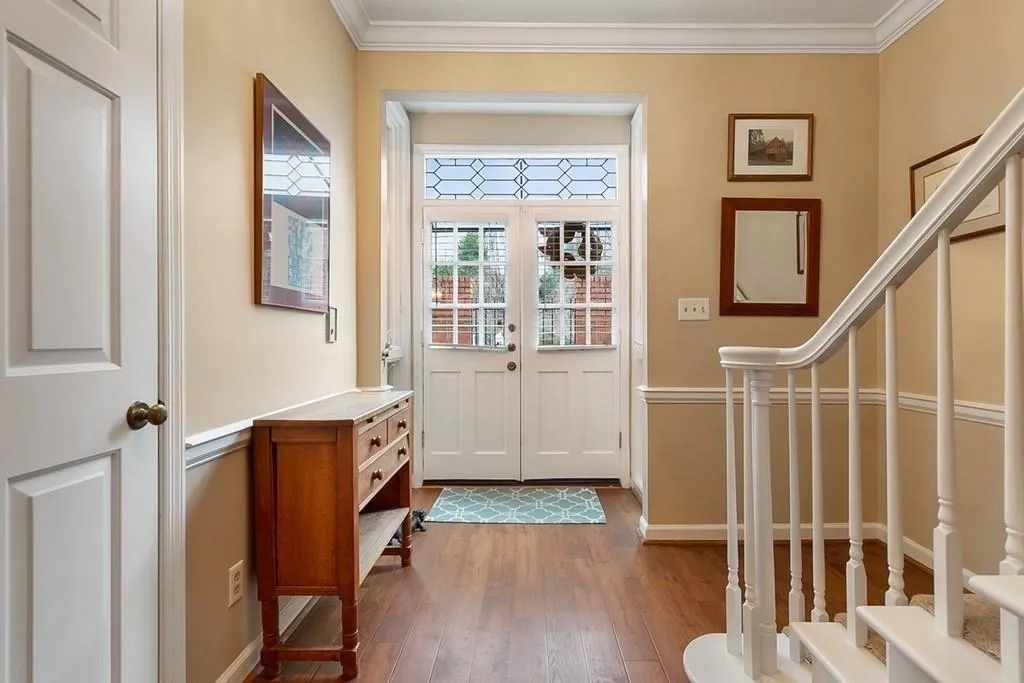 65 Willow Glen, Sandy Springs, Georgia 30342, 3 Bedrooms Bedrooms, ,2 BathroomsBathrooms,Residential,Sold,65 Willow Glen,6535616
