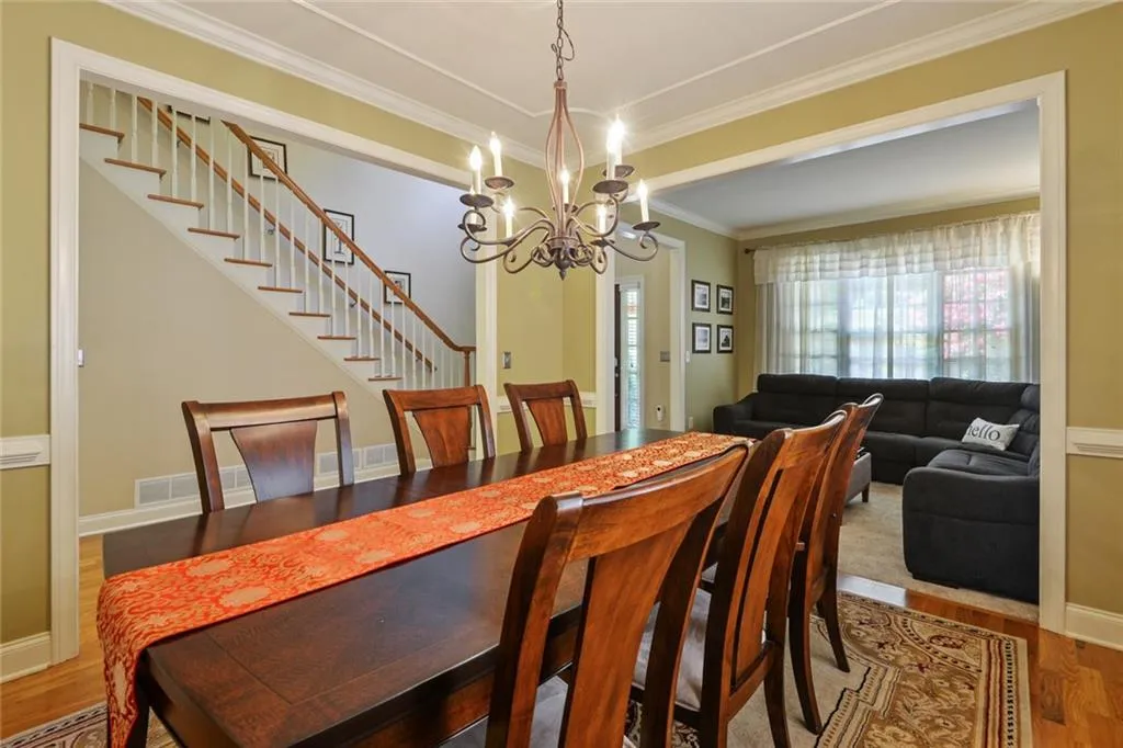 145 Fieldsborn Court, Sandy Springs, Georgia 30328, 4 Bedrooms Bedrooms, ,3 BathroomsBathrooms,Residential,Sold,145 Fieldsborn Court,6582347