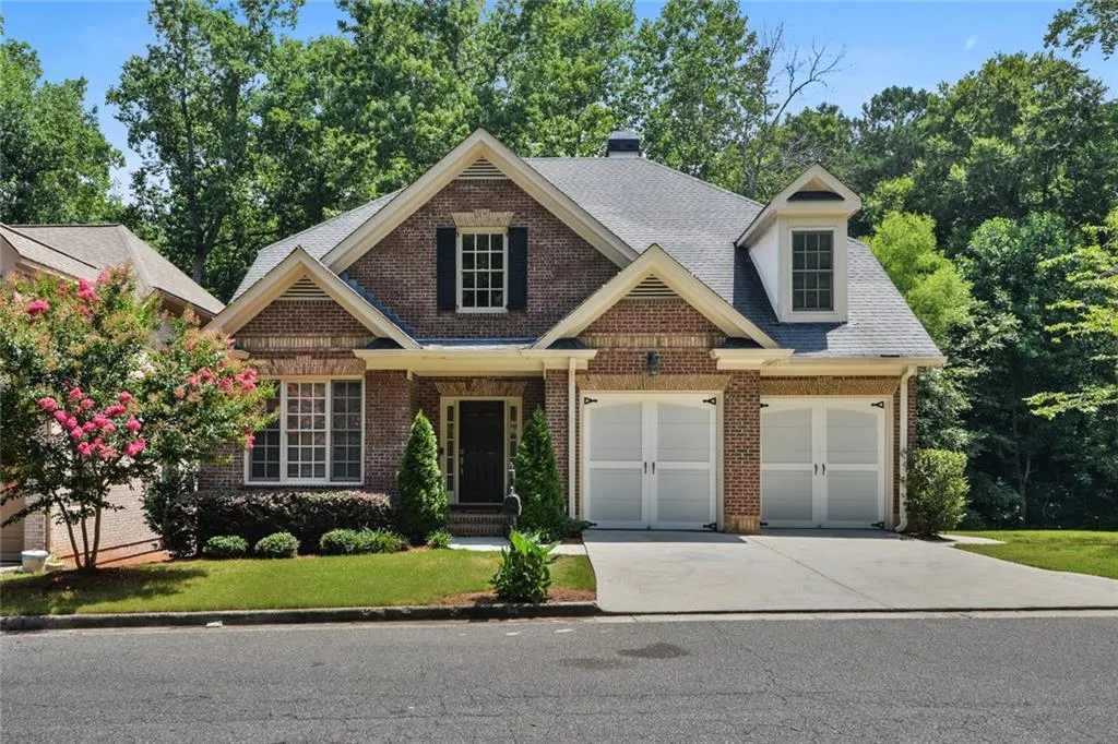 145 Fieldsborn Court, Sandy Springs, Georgia 30328, 4 Bedrooms Bedrooms, ,3 BathroomsBathrooms,Residential,Sold,145 Fieldsborn Court,6582347