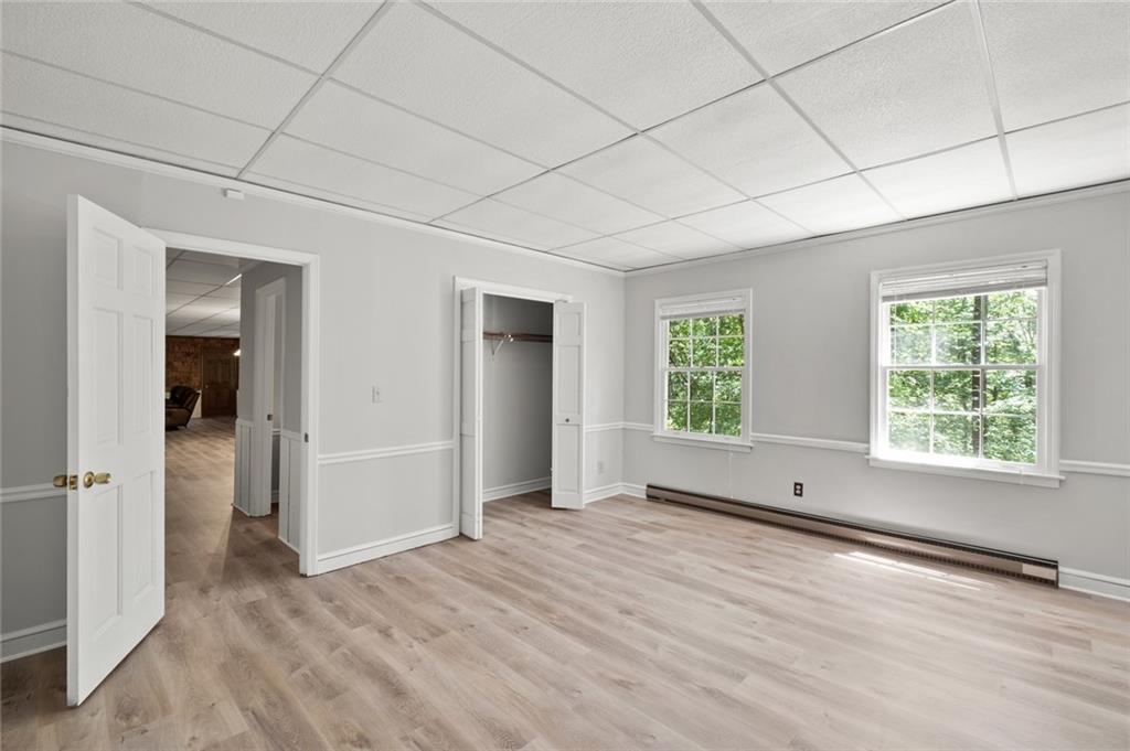 975 Buckhorn E, Sandy Springs, Georgia 30350, 6 Bedrooms Bedrooms, ,4 BathroomsBathrooms,Residential,Sold,975 Buckhorn E,7251860