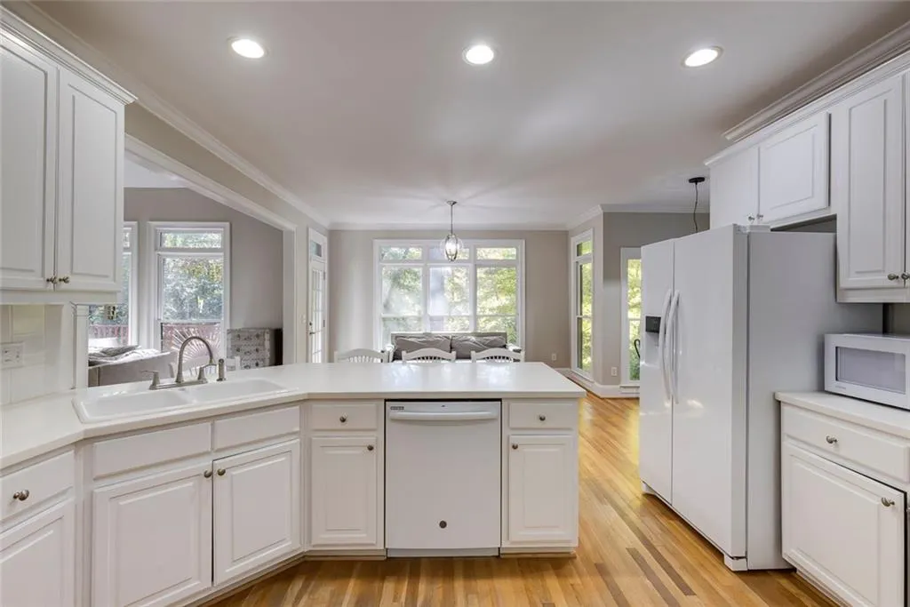 5825 Mitchell Rd_MLS_30.jpg