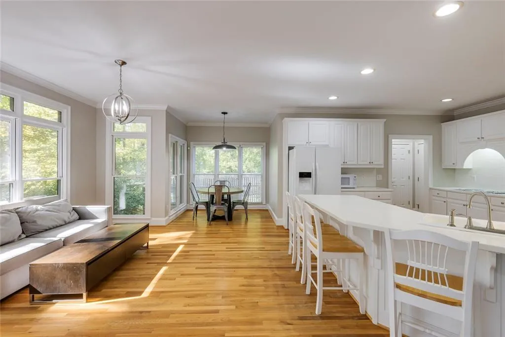 5825 Mitchell Rd_MLS_22.jpg