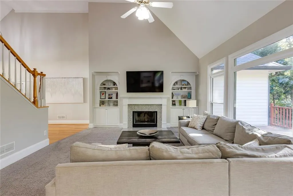 5825 Mitchell Rd_MLS_20.jpg