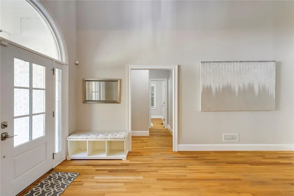 5825 Mitchell Rd_MLS_9.jpg