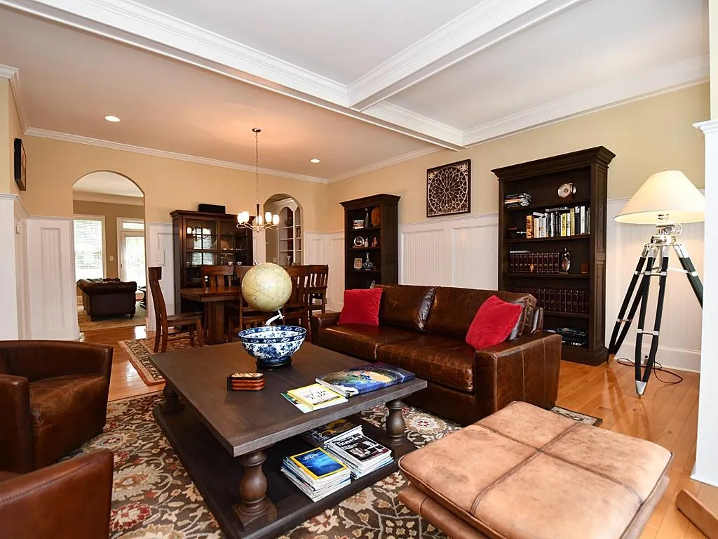 677 Royer Place, Sandy Springs, Georgia 30342, 4 Bedrooms Bedrooms, ,3 BathroomsBathrooms,Residential,Sold,677 Royer Place,5942228