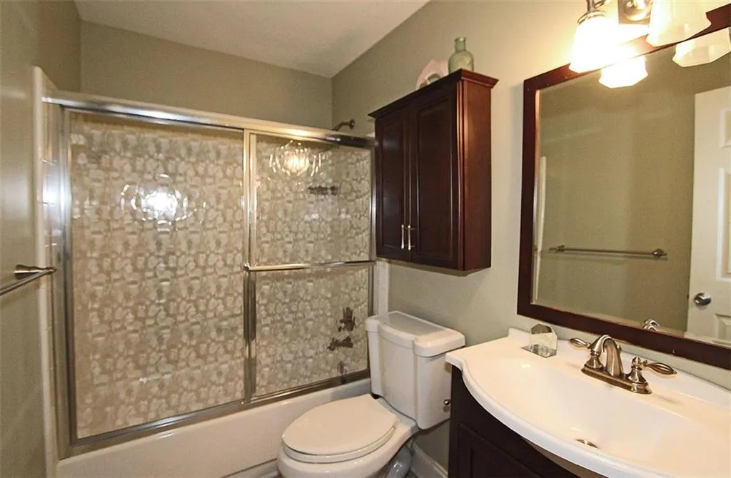 601 Brandywine Circle Unit 601, Sandy Springs, Georgia 30350, 3 Bedrooms Bedrooms, ,2 BathroomsBathrooms,Residential,Sold,601 Brandywine Circle Unit 601,5618079