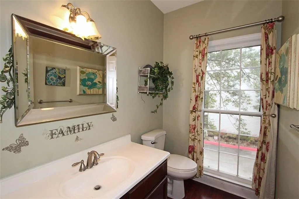 601 Brandywine Circle Unit 601, Sandy Springs, Georgia 30350, 3 Bedrooms Bedrooms, ,2 BathroomsBathrooms,Residential,Sold,601 Brandywine Circle Unit 601,5618079