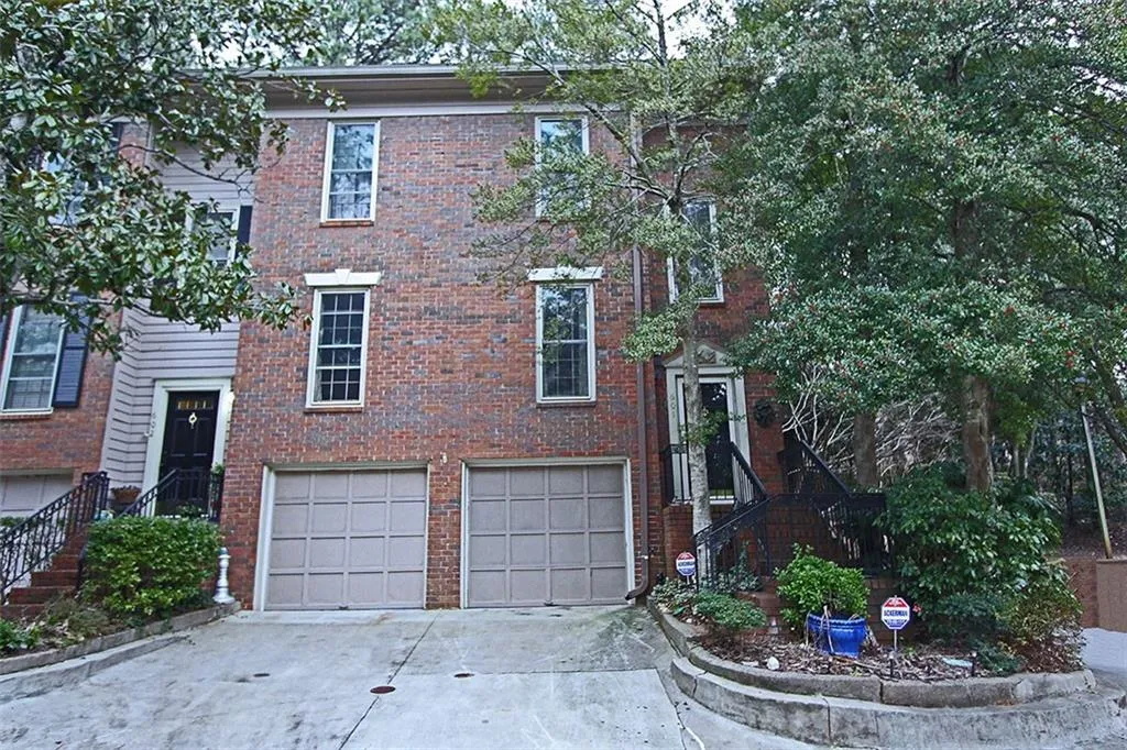 601 Brandywine Circle Unit 601, Sandy Springs, Georgia 30350, 3 Bedrooms Bedrooms, ,2 BathroomsBathrooms,Residential,Sold,601 Brandywine Circle Unit 601,5618079