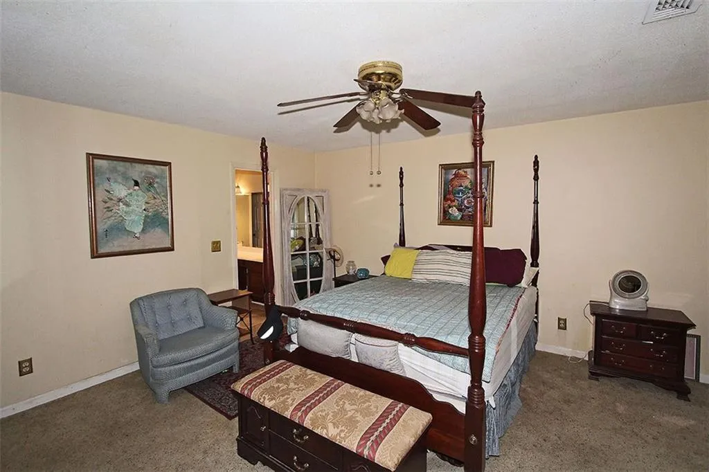 601 Brandywine Circle Unit 601, Sandy Springs, Georgia 30350, 3 Bedrooms Bedrooms, ,2 BathroomsBathrooms,Residential,Sold,601 Brandywine Circle Unit 601,5618079