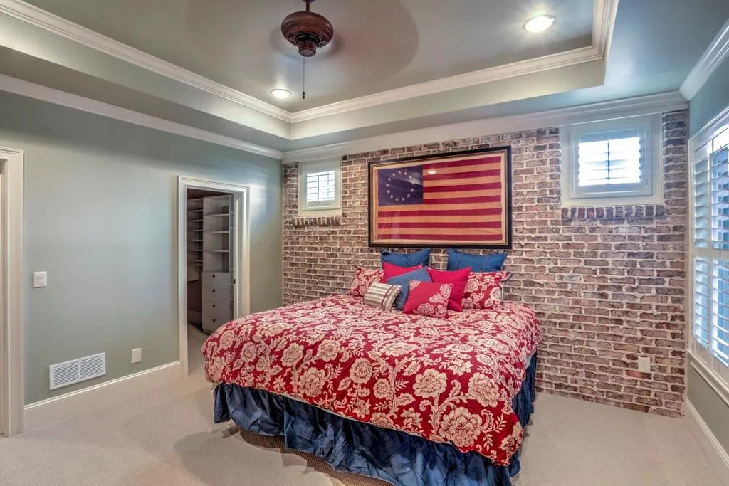 18 High Top Circle, Atlanta, Georgia 30328, 5 Bedrooms Bedrooms, ,5 BathroomsBathrooms,Residential,Sold,18 High Top Circle,6073849