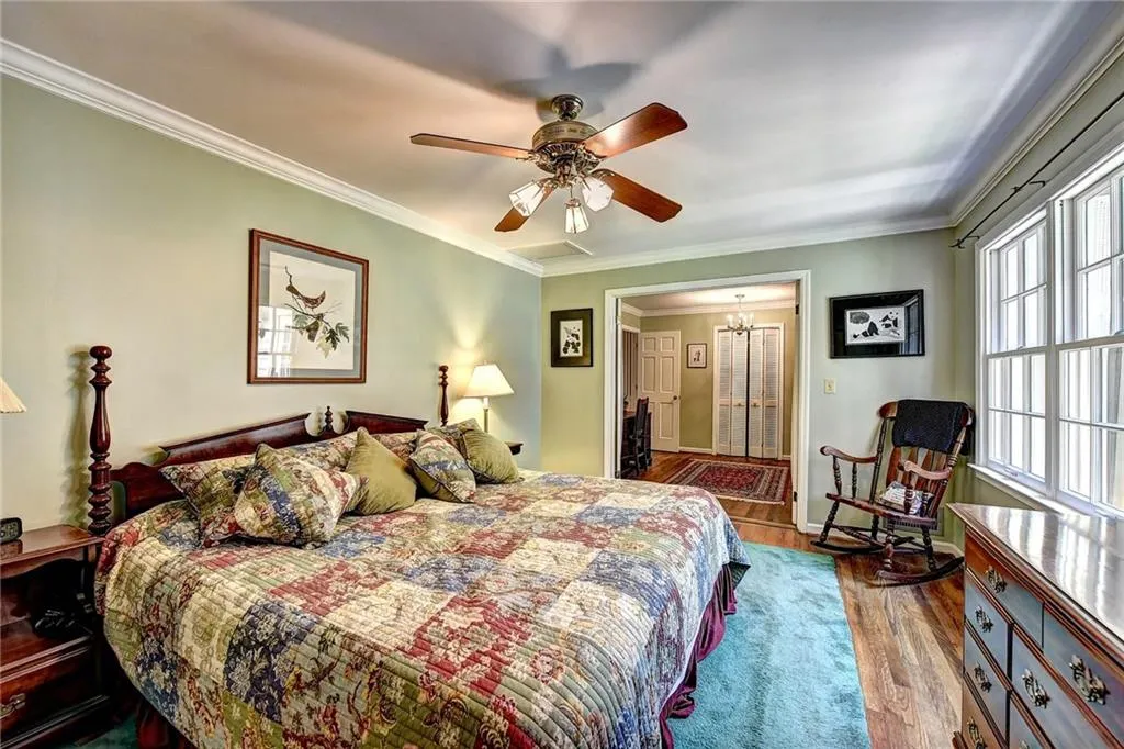 265 Danbury Lane, Atlanta, Georgia 30327, 5 Bedrooms Bedrooms, ,4 BathroomsBathrooms,Residential,Sold,265 Danbury Lane,6035392