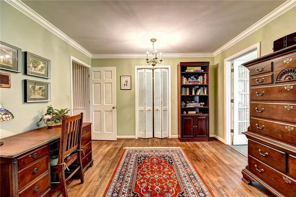 265 Danbury Lane, Atlanta, Georgia 30327, 5 Bedrooms Bedrooms, ,4 BathroomsBathrooms,Residential,Sold,265 Danbury Lane,6035392