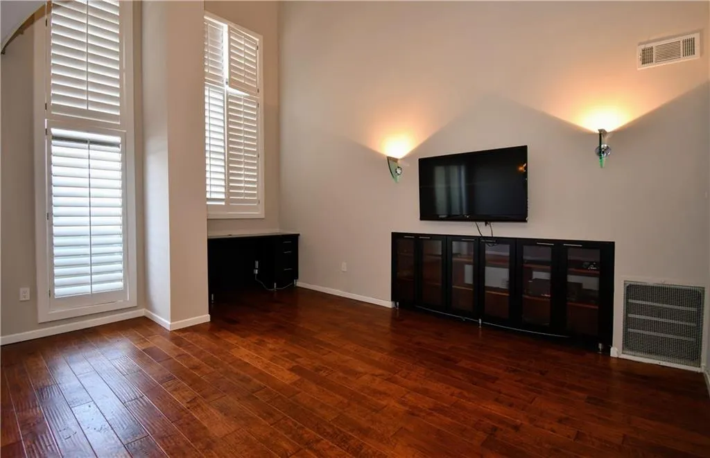 795 Hammond Drive Unit 2403, Atlanta, Georgia 30328, 1 Bedroom Bedrooms, ,1 BathroomBathrooms,Residential,Sold,795 Hammond Drive Unit 2403,6129209