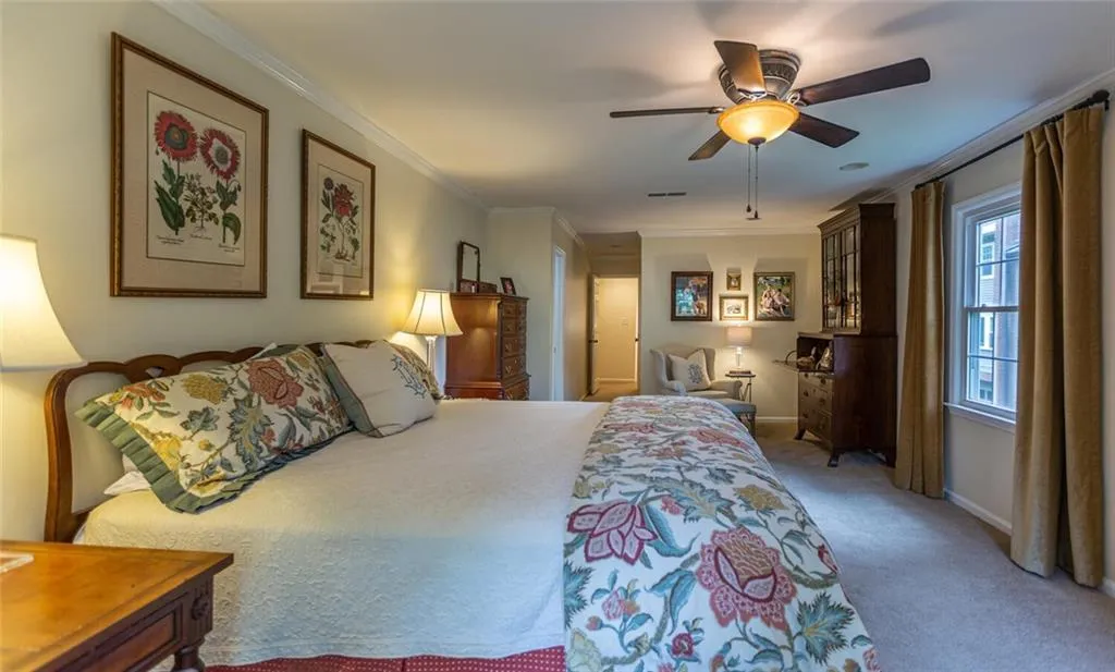 5263 Glenridge Drive, Atlanta, Georgia 30342, 3 Bedrooms Bedrooms, ,3 BathroomsBathrooms,Residential,Sold,5263 Glenridge Drive,6920332