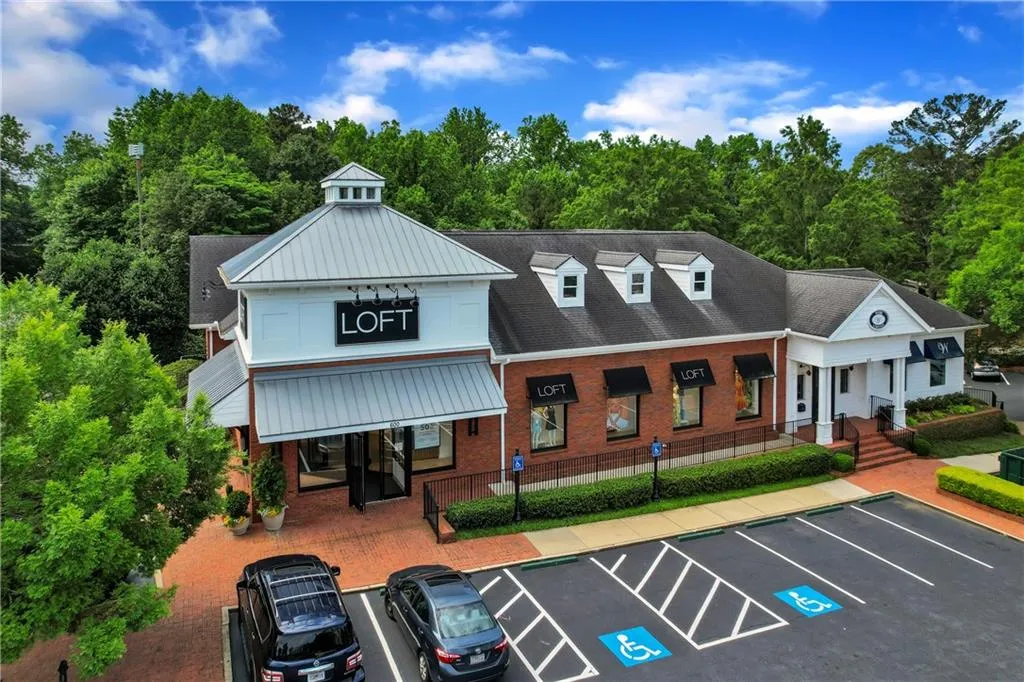 4850 Ivy Ridge Drive Se Unit 304, Atlanta, Georgia 30339, 2 Bedrooms Bedrooms, ,2 BathroomsBathrooms,Residential,For Sale,4850 Ivy Ridge Drive Se Unit 304,7652622