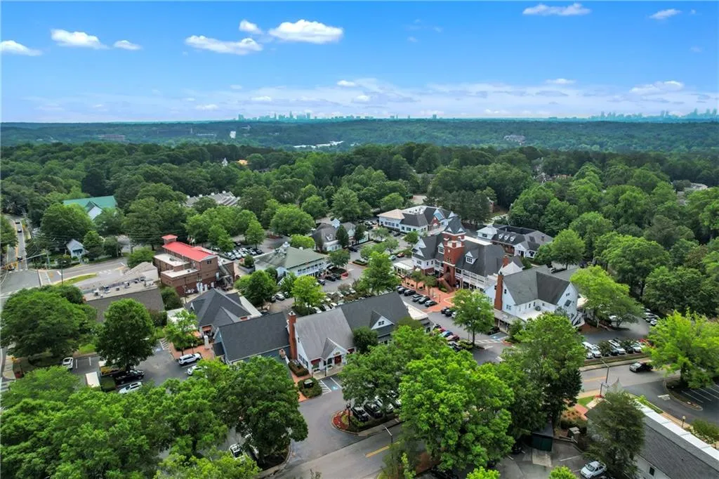 4850 Ivy Ridge Drive Se Unit 304, Atlanta, Georgia 30339, 2 Bedrooms Bedrooms, ,2 BathroomsBathrooms,Residential,For Sale,4850 Ivy Ridge Drive Se Unit 304,7652622