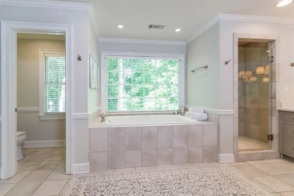 7850 Fawndale Way, Atlanta, Georgia 30350, 5 Bedrooms Bedrooms, ,4 BathroomsBathrooms,Residential,Sold,7850 Fawndale Way,6016837