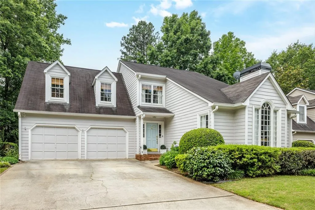 1085 Dunbarton Trace Ne, Brookhaven, Georgia 30319, 3 Bedrooms Bedrooms, ,2 BathroomsBathrooms,Residential,For Sale,1085 Dunbarton Trace Ne,7636578
