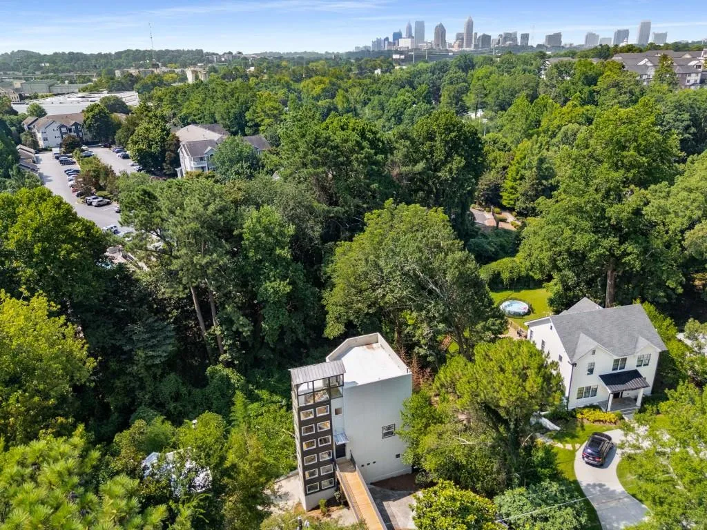 335 Eureka Drive Ne, Atlanta, Georgia 30305, 4 Bedrooms Bedrooms, ,3 BathroomsBathrooms,Residential,For Sale,335 Eureka Drive Ne,7637364