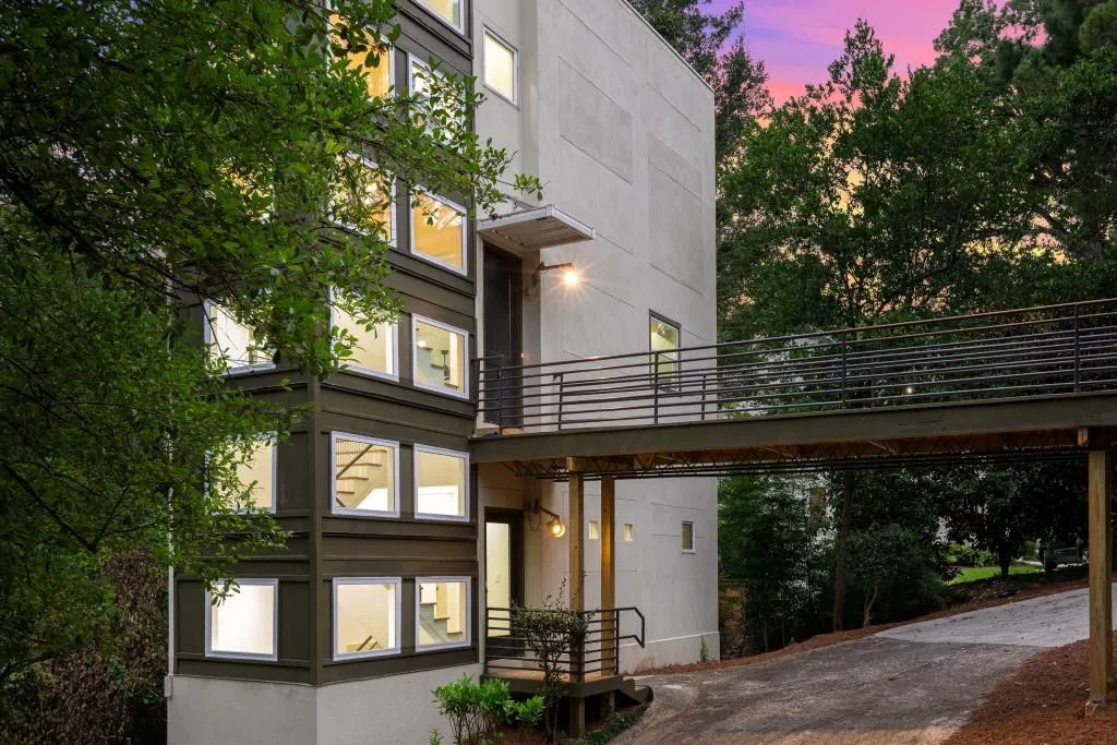 335 Eureka Drive Ne, Atlanta, Georgia 30305, 4 Bedrooms Bedrooms, ,3 BathroomsBathrooms,Residential,For Sale,335 Eureka Drive Ne,7637364