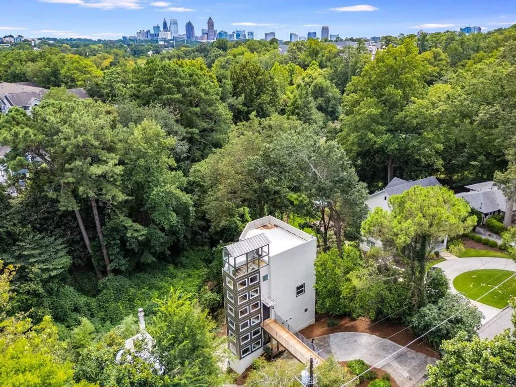 335 Eureka Drive Ne, Atlanta, Georgia 30305, 4 Bedrooms Bedrooms, ,3 BathroomsBathrooms,Residential,For Sale,335 Eureka Drive Ne,7637364