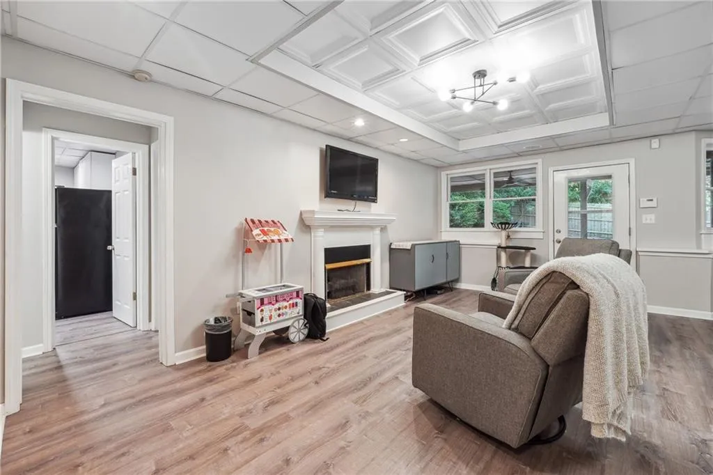 Huge basement living area with new LVP floors, new paint, new lights and new ceiling tiles. Separate exterior entry so it is perfect for a living suite/rental/airbnb!