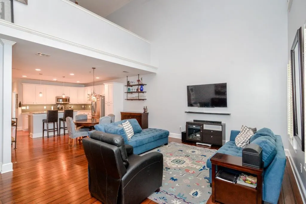 4800 Ivy Ridge Drive Unit 3, Atlanta, Georgia 30339, 2 Bedrooms Bedrooms, ,2 BathroomsBathrooms,Residential,Sold,4800 Ivy Ridge Drive Unit 3,5889644