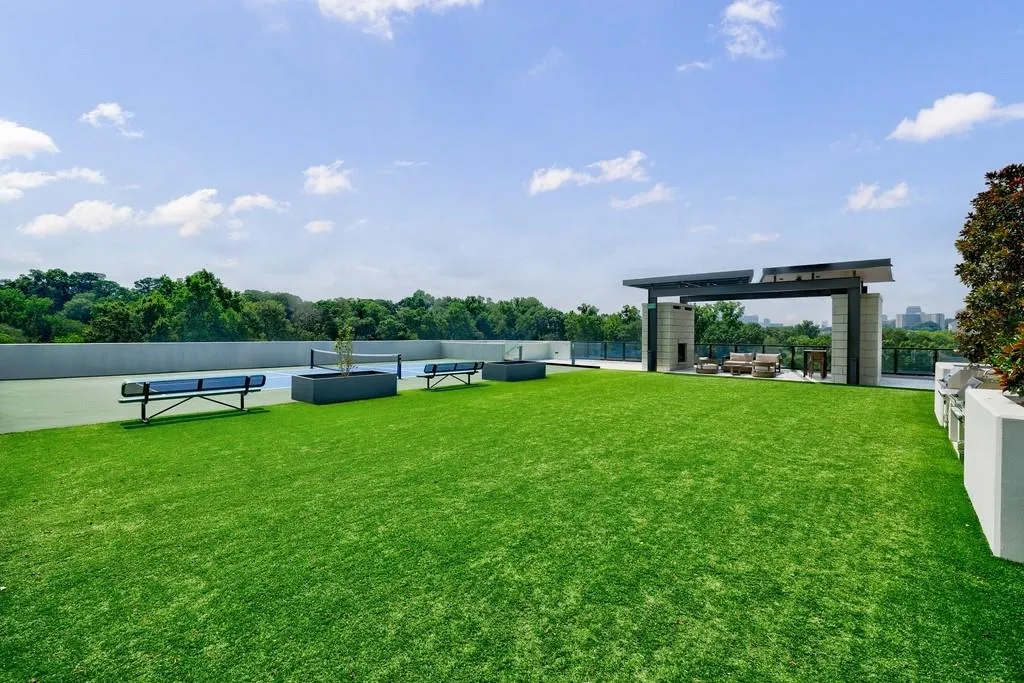 2425 Peachtree Road Unit 1806, Atlanta, Georgia 30305, 3 Bedrooms Bedrooms, ,3 BathroomsBathrooms,Residential,For Sale,2425 Peachtree Road Unit 1806,7598826
