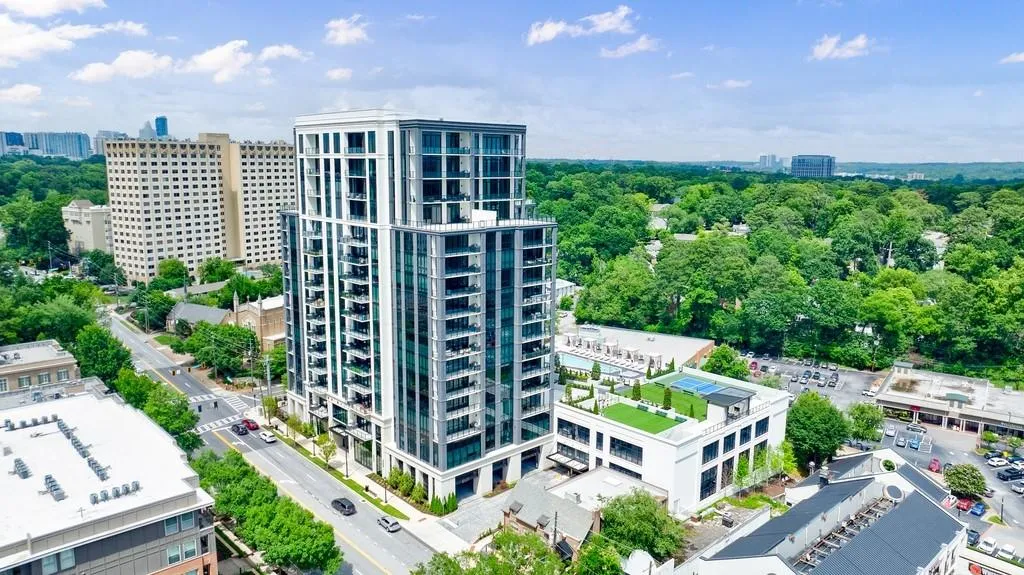2425 Peachtree Road Unit 1806, Atlanta, Georgia 30305, 3 Bedrooms Bedrooms, ,3 BathroomsBathrooms,Residential,For Sale,2425 Peachtree Road Unit 1806,7598826