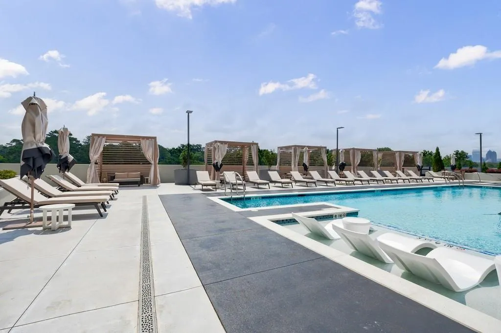2425 Peachtree Road Unit 1806, Atlanta, Georgia 30305, 3 Bedrooms Bedrooms, ,3 BathroomsBathrooms,Residential,For Sale,2425 Peachtree Road Unit 1806,7598826
