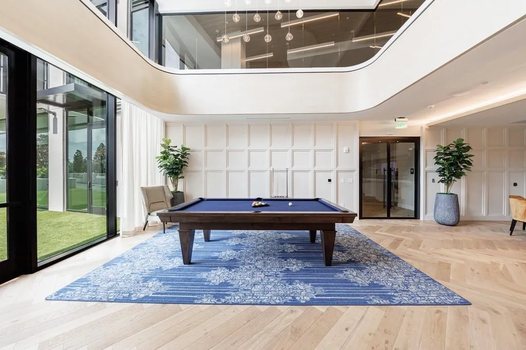 clubhouse